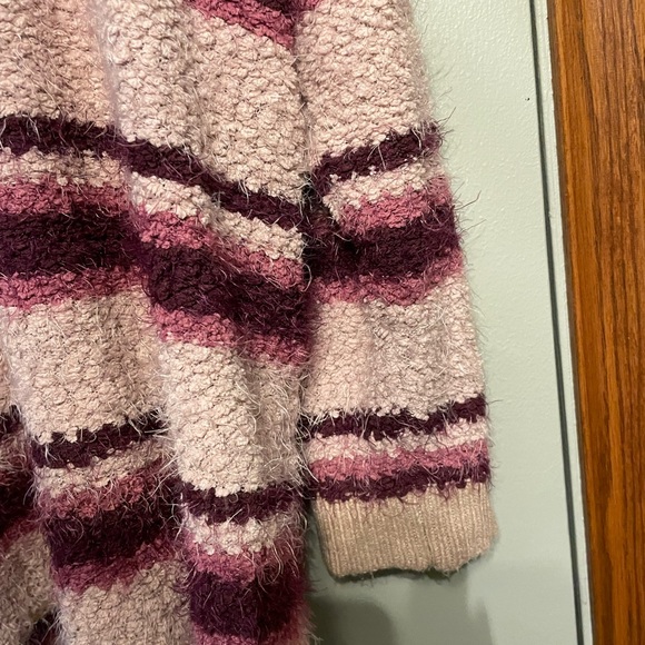 Torrid stripped Sweater - Picture 3 of 3